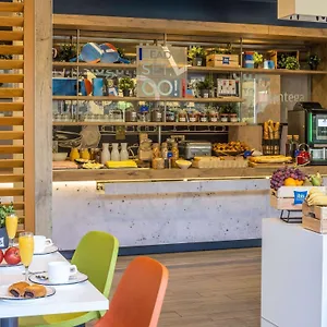 https://ibis-budget-barcelona-sant-andreu-de-la-barca.catalonia-hotels.com